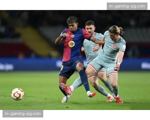 马竞定位球防守出现混乱 塞维利亚利用二次进攻完成绝杀